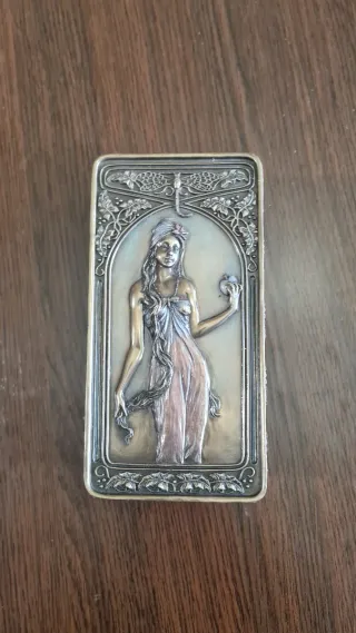 Joyero Dama de la Pureza Varonesa