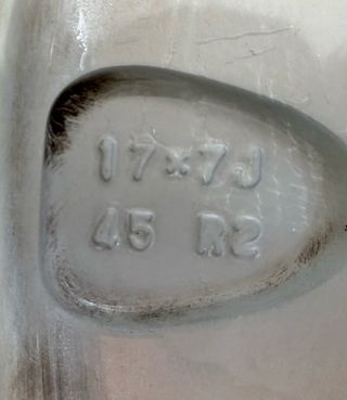 Ruedas A/T  225/70 R17 neumático y llanta