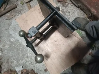 Prensa de encuadernar