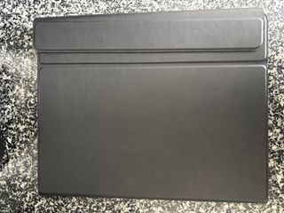 Funda Teclado para iPad Pro 13”