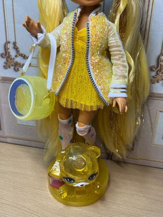 Muñeca Rainbow High