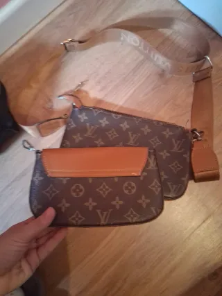 Bolso Louis Vuitton Marrón y Beige