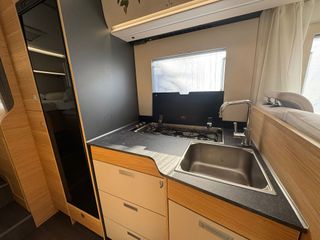 ADRIA CORAL XL 660 SL