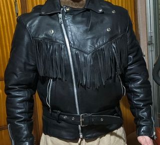 Chaqueta de cuero gruesa con flecos T50