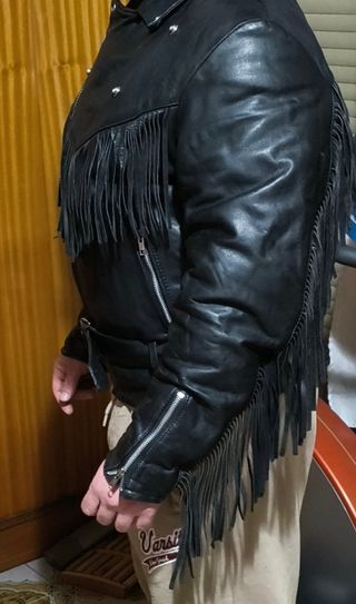 Chaqueta de cuero gruesa con flecos T50