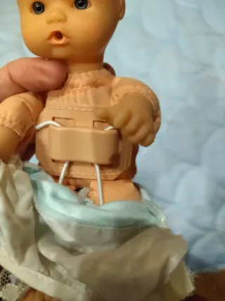 Muñeco Mini Nenuco antiguo,Movimientos y Pompitas