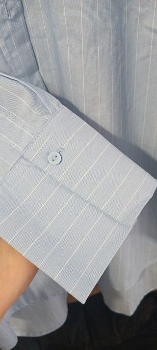 Camisa oversize azul bebé