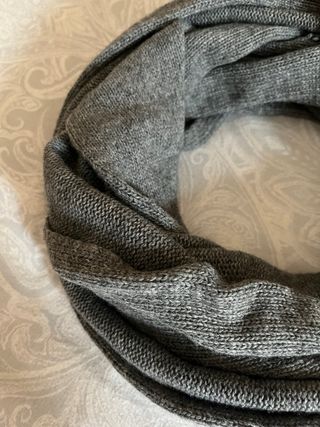 Bufanda circular Zara gris