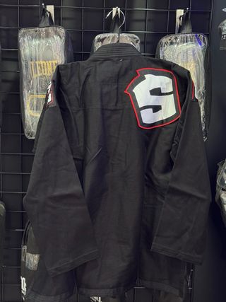 Kimono Jiu Jitsu SHARK Negro