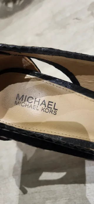Tacones Michael Kors Negros Elegantes