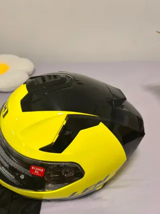 Casco de moto LEM VZN amarillo