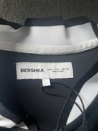 Camisa Bershka Racing Sport - Talla L