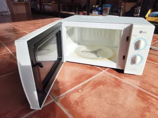 Microondas LG blanco