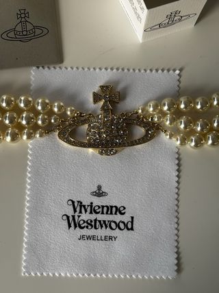 Collar Vivienne Westwood Perlas Dorado