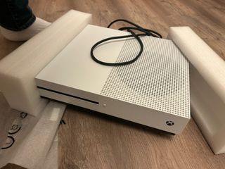 Xbox One S 1TB
