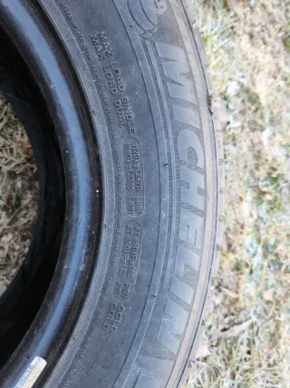 Neumático Michelin 225/70 R15C