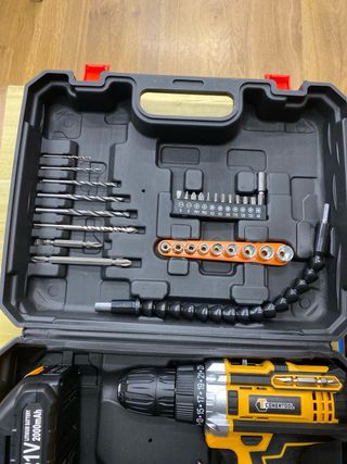 Taladro Inalámbrico con Accesorios