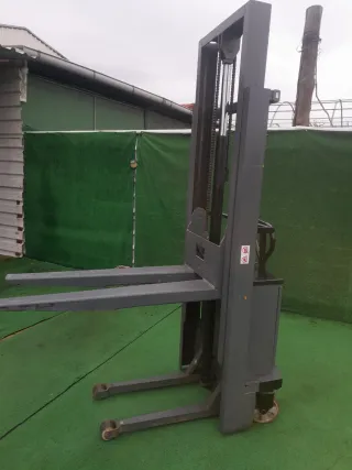 Apilador eléctrico Mic