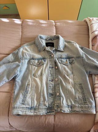 Giacca in denim Stradivarius