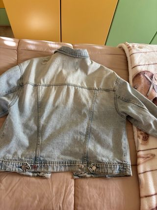 Giacca in denim Stradivarius