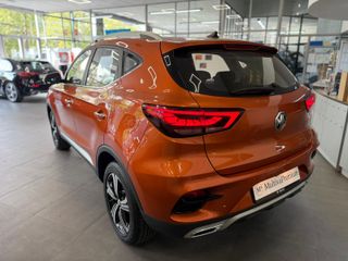 MG ZS 2025