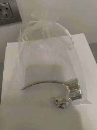 Porta anillos perro plata