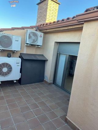 Dúplex en venta en Palau-solità i Plegamans