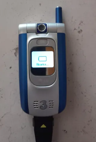 LG U8330 Cellulari Vintage - 2 Pezzi