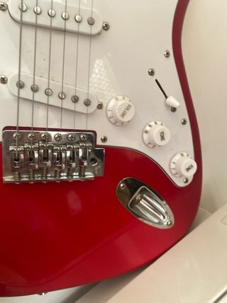 Púas de guitarra Alice (varios grosores)+guitarra