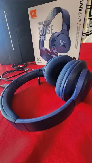 Auriculares JBL Tune 670 NC Azul