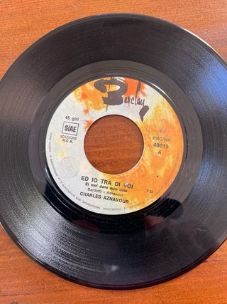 45 giri Charles Aznavour - Ed io tra di voi
