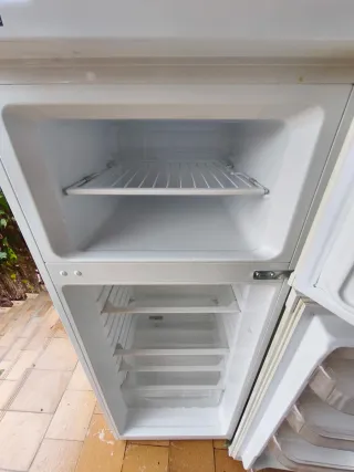 Funciona perfectamente, Nevera Frigorífico Indesi