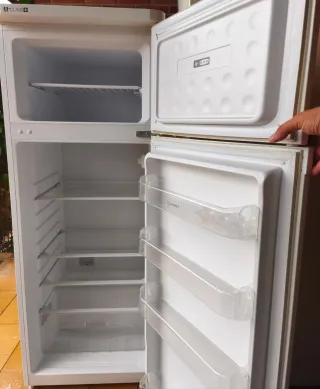 Funciona perfectamente, Nevera Frigorífico Indesi