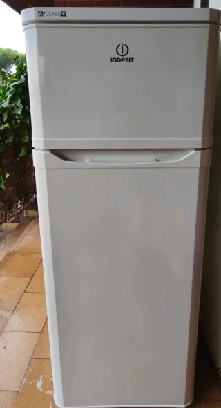 Funciona perfectamente, Nevera Frigorífico Indesi