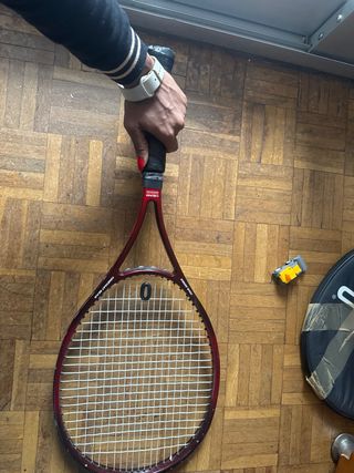 Raqueta de tenis HEAD – Color rojo + funda