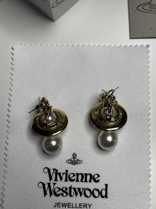 Pendientes Vivienne Westwood Saturno Dorados