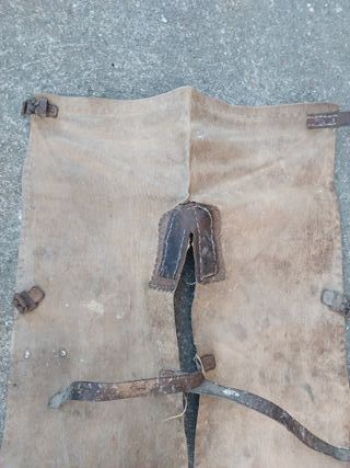 Zahones de cuero