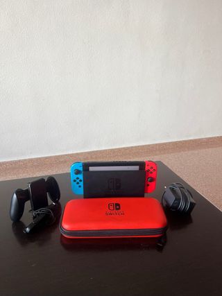 Nintendo Switch Azul y Rojo