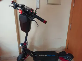 Patinete Eléctrico Vaka con Luz CATEYE