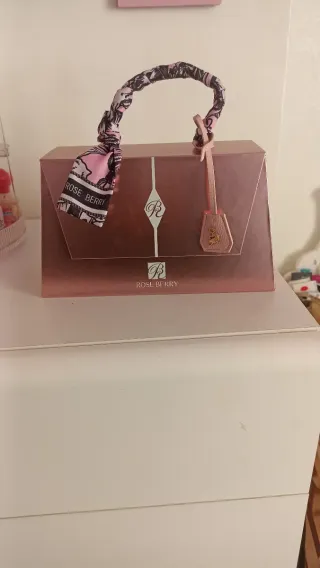 Valigetta trucco oro e rosa