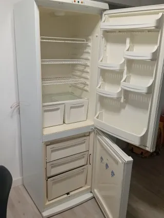 Nevera de 2 unidades