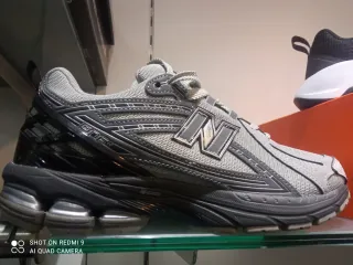 Zapatillas New Balance 1906R