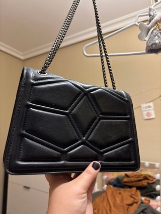 Bolso negro sin estrenar