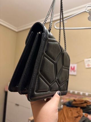 Bolso negro sin estrenar