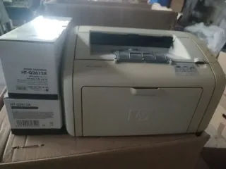 Impresora láser HP 1018 USB regalo 2 tóners