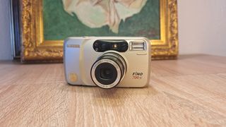 Cámara Samsung Fino 700S 35mm Zoom