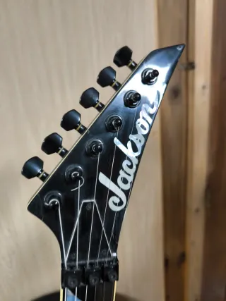 Guitarra Eléctrica Jackson Randy Rhoads