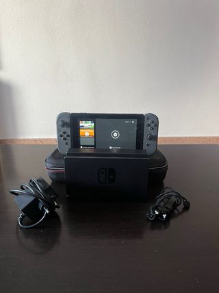 Nintendo Switch + Funda Gigante