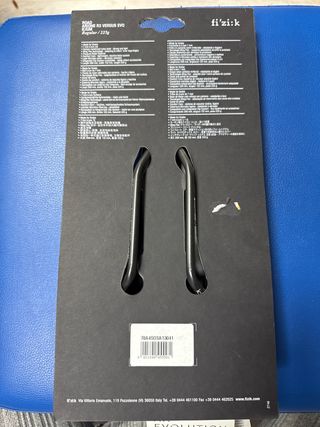 Sillín Fi'zi:k Arione R3 Versus Evo K:ium