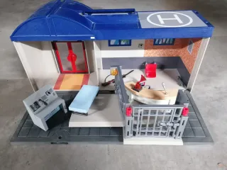 Comisaría de Policía Playmobil (transportable)